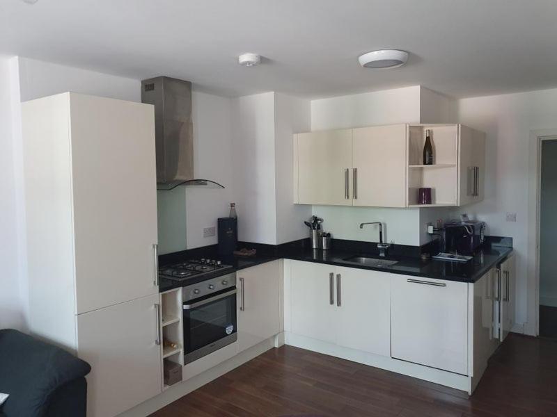 Double Room With Shared Bathroom Londra Exterior foto