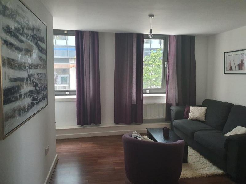 Double Room With Shared Bathroom Londra Exterior foto